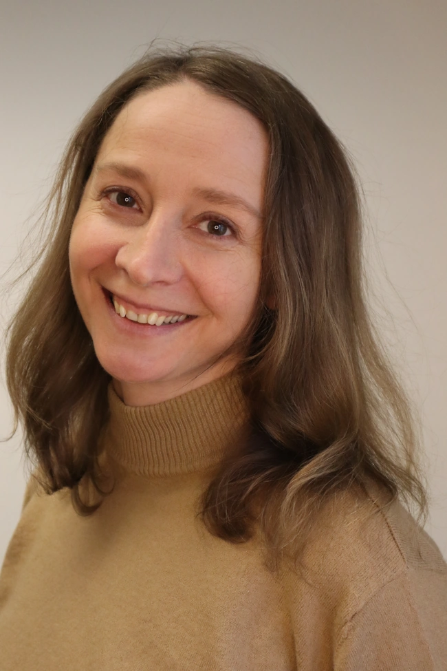 Profilbild von Diplom Psychologin Daniela Schötz-Mellor. Psychotherapeutische Beratung und Breathwork